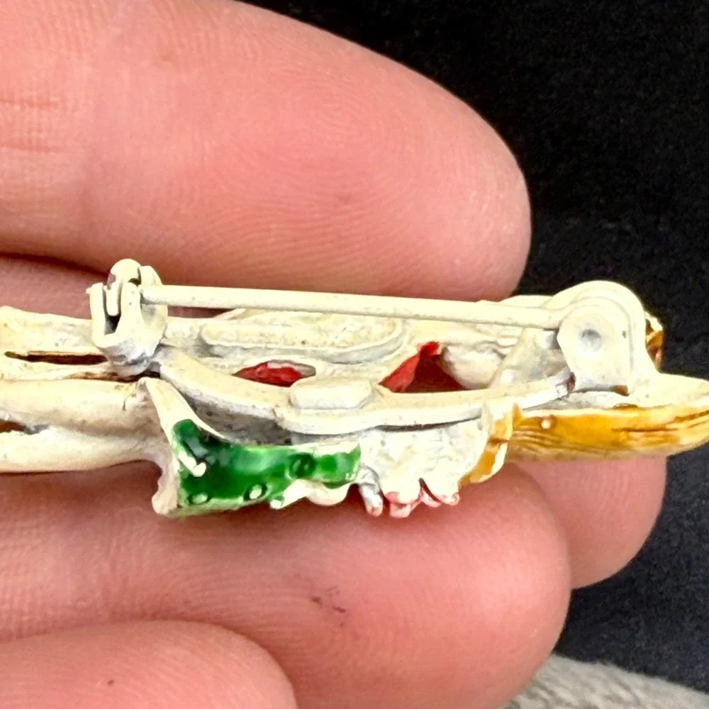 Vintage Couple Brooch Enamel Pendant‎ Bale Signed